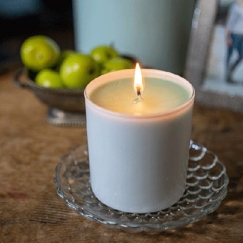 Monthly Candle Club FAQ The Candle of the Month Club from Amazing Clubs